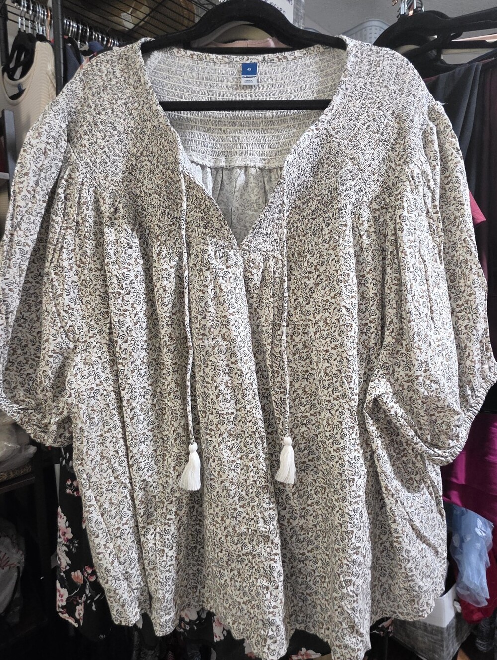 Old Navy Cream Floral Smocked Peasant Tunic